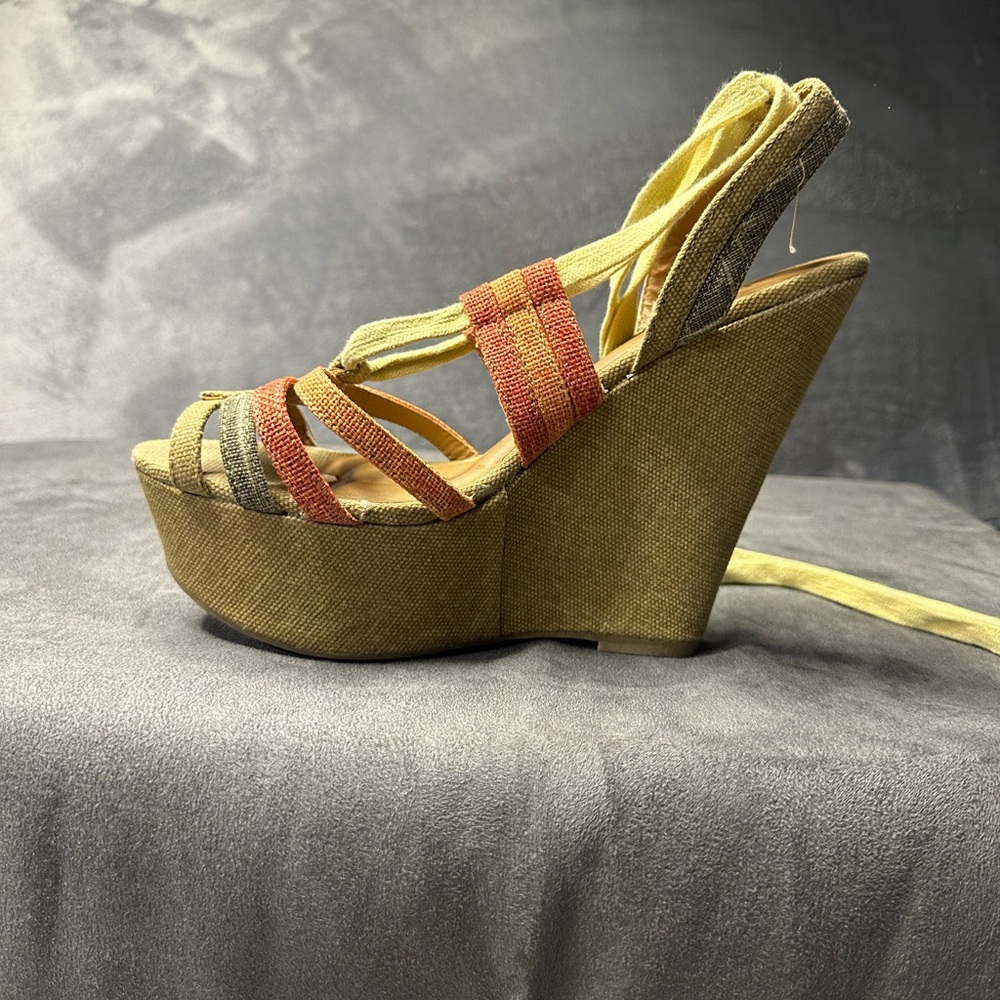 Vintage shii wedge platform sandals 8.5